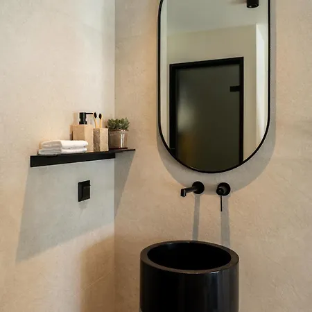 酒店 Nimfi 斯基亚索斯镇